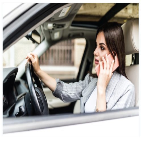 3 Signs that You’re a Distracted Driver and Don’t Know It
